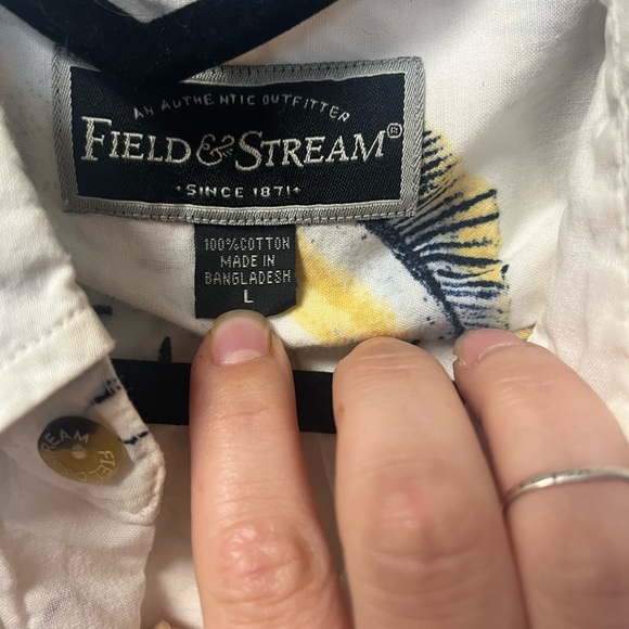 Field & Stream size L men’s button down shirt coastal Fishing Marlin - Picture 3 of 4